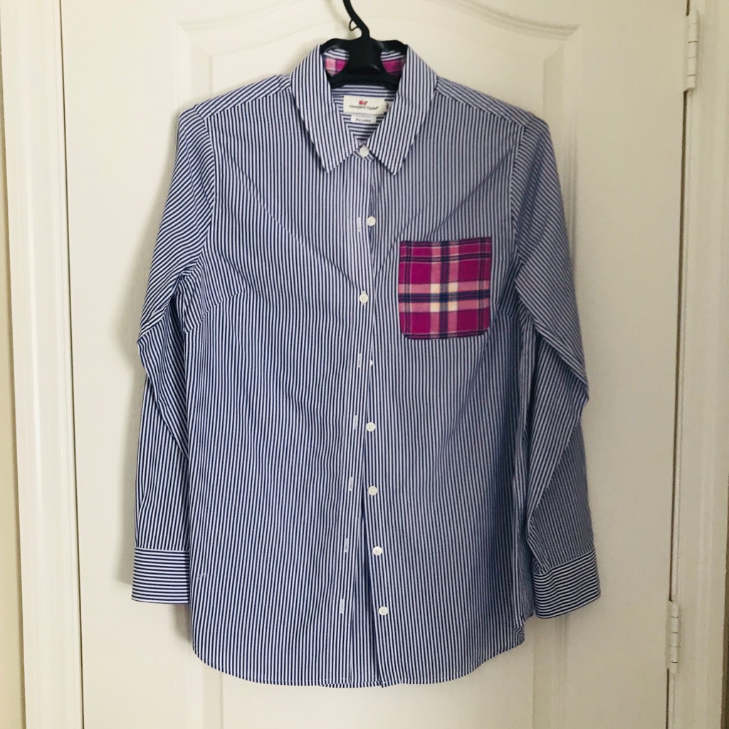 Vineyard Vines Relaxed Fit Women’s Button Down